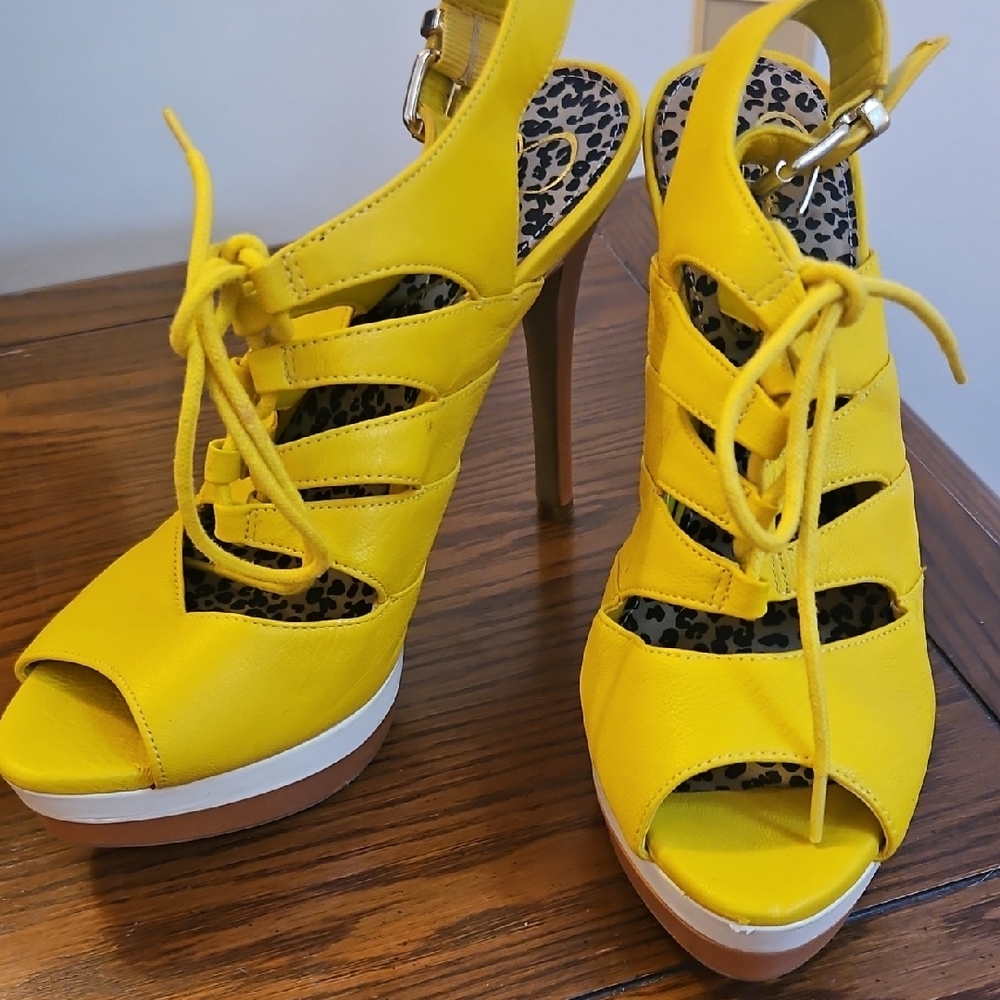 Yellow Platform Heels - Picture 3 of 9